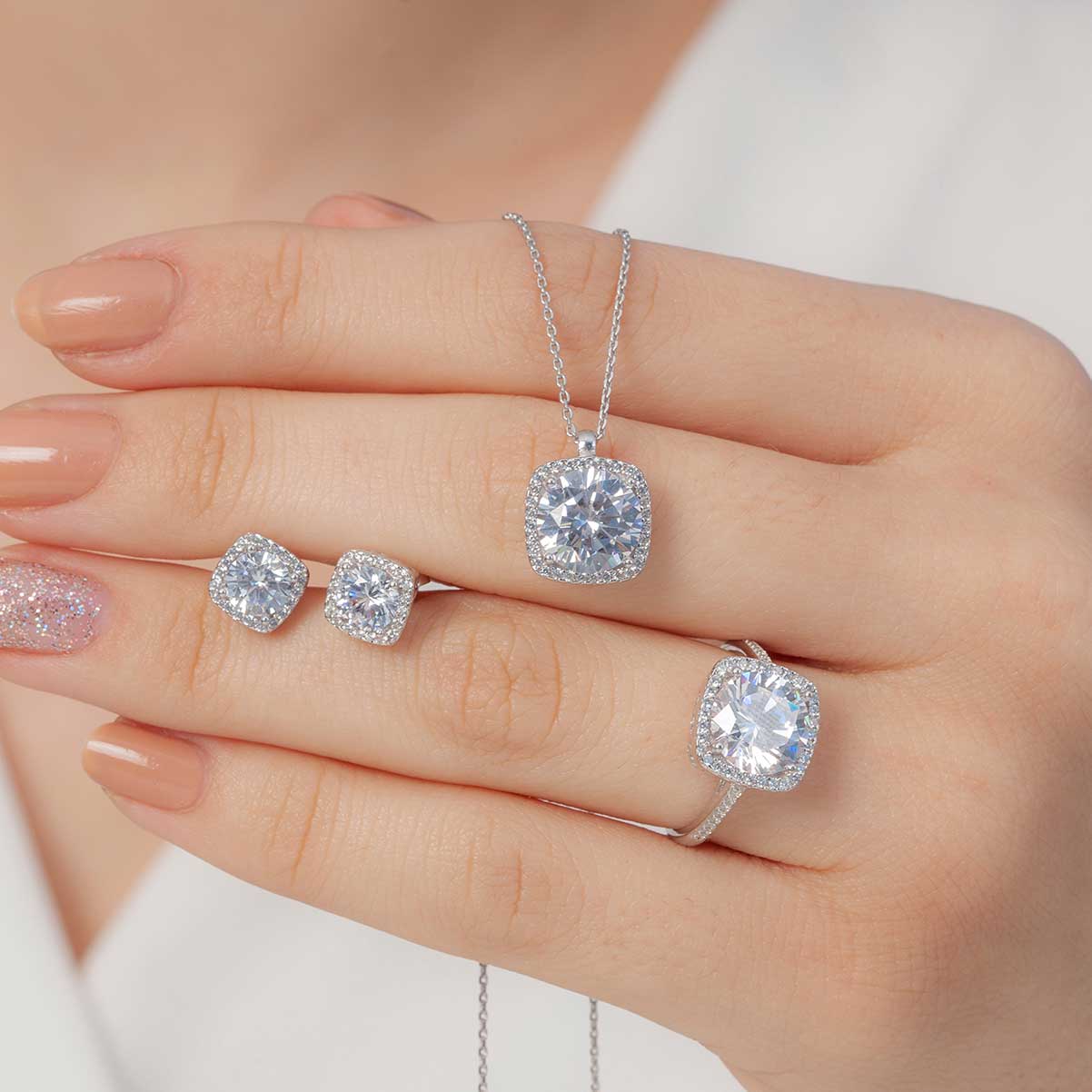 Diamantschmuck Online kaufen