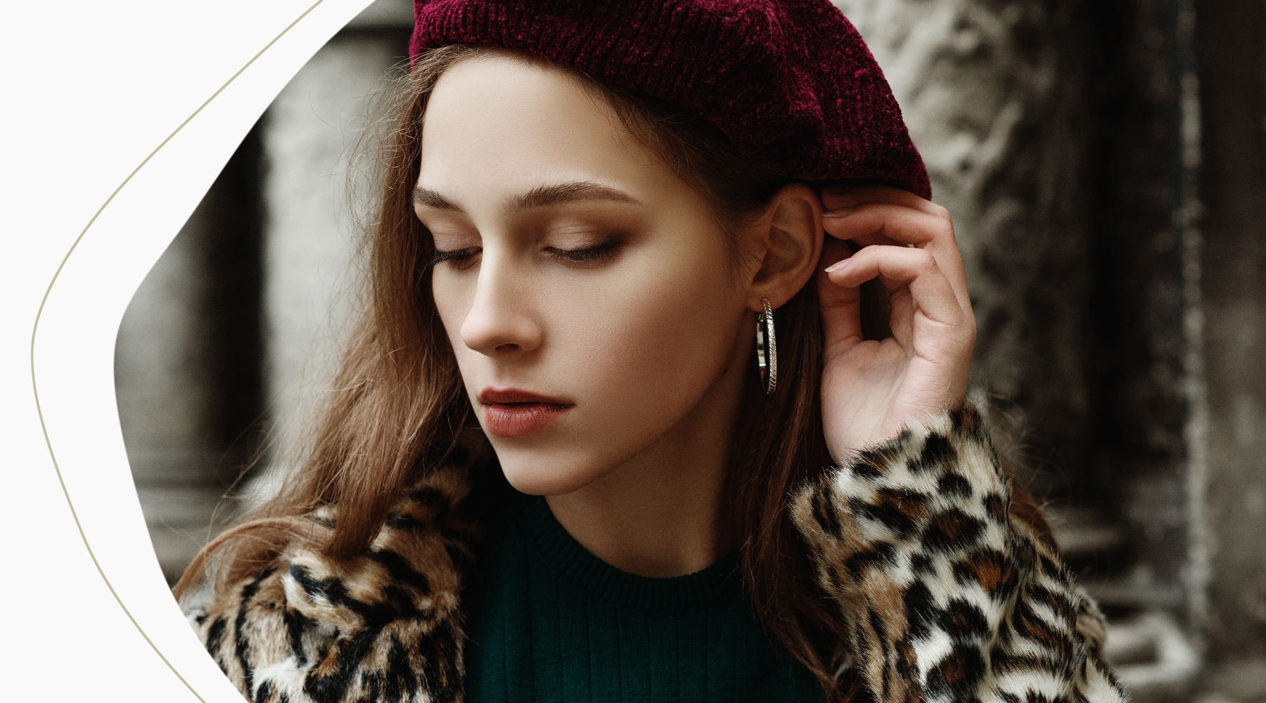 Edler Ohrschmuck aus Gold, Silber, Titan oder Platin.