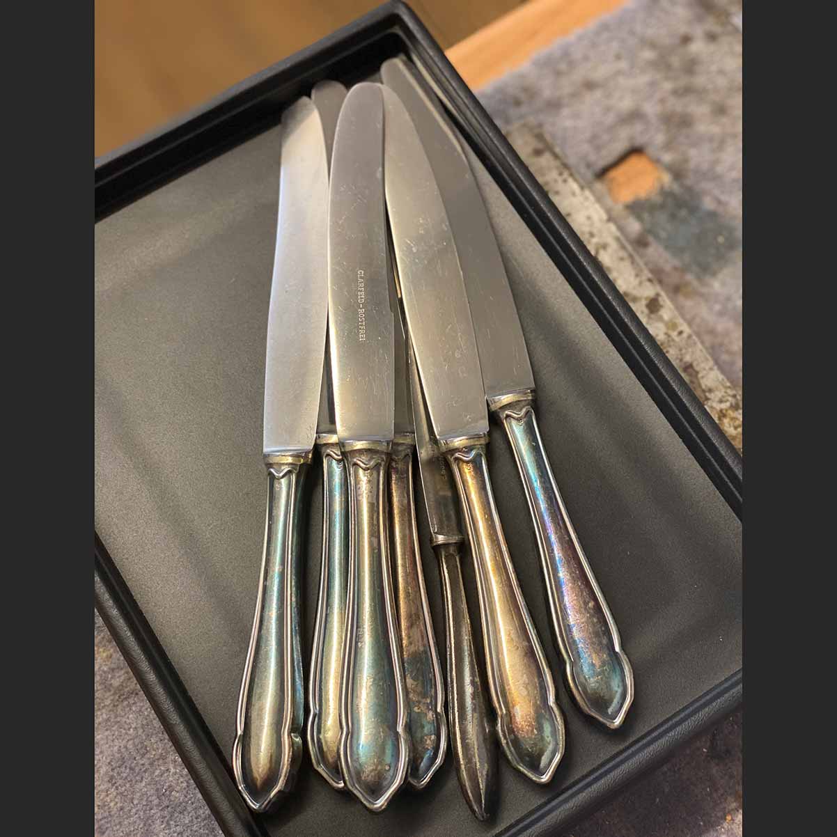 Versilbertes Besteck (nur Messer) Online & vor Ort verkaufen bei Goldschmiede Jaqueline in Esslingen.