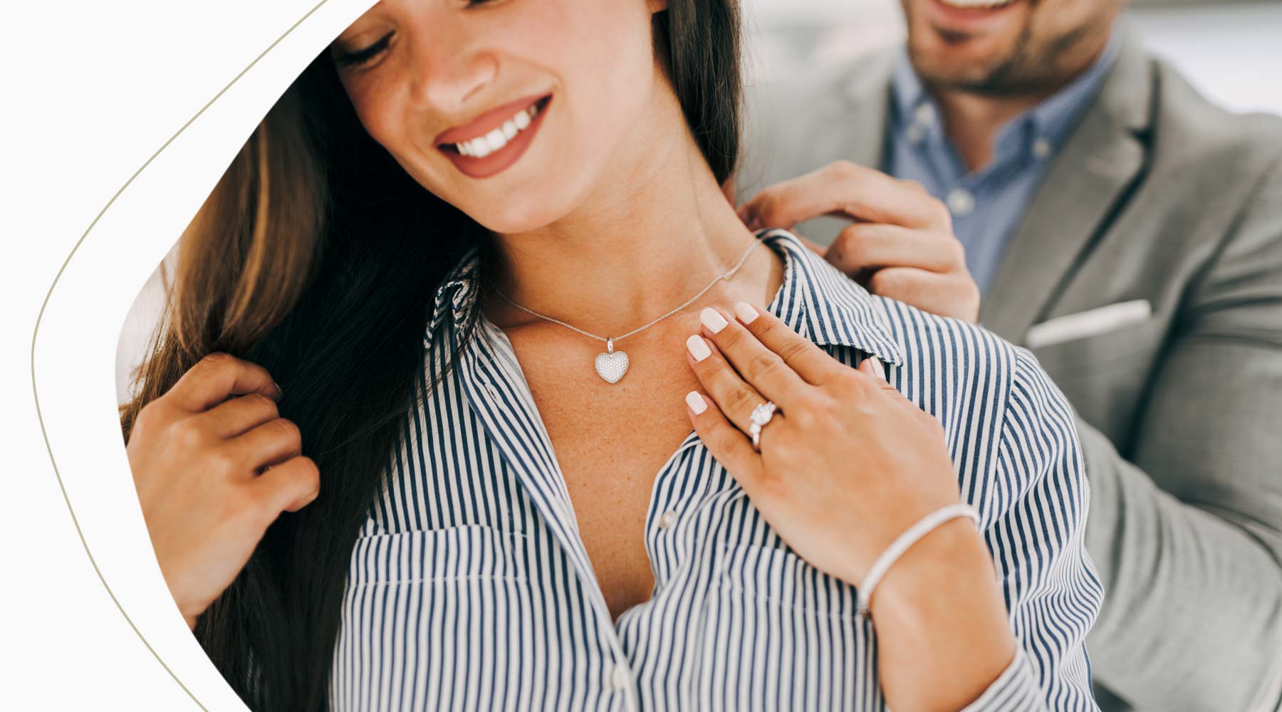 Vielseitiger Damenschmuck aus Gold, Silber, Titan oder Platin.