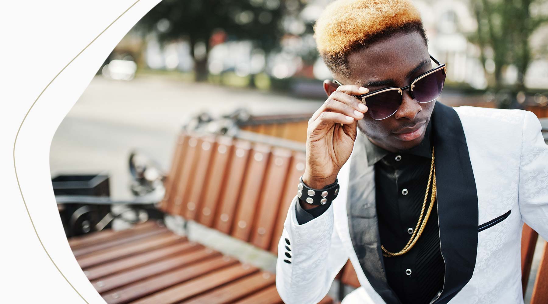 Edler Herrenschmuck aus Gold, Silber, Titan oder Platin.