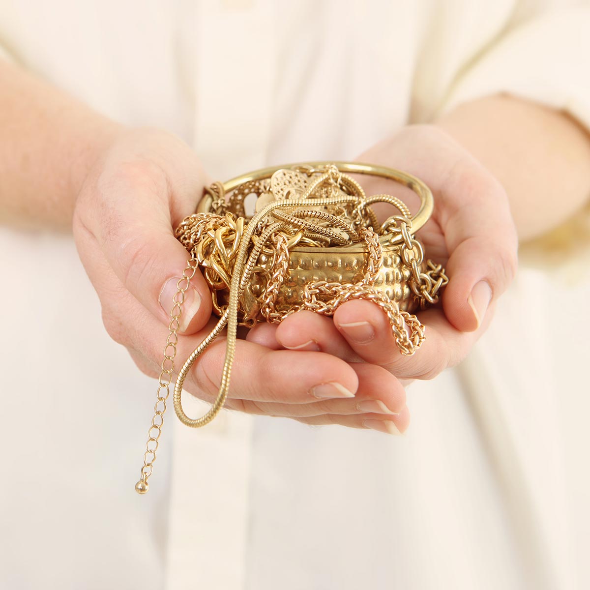 Altgold Silber und andere Edelmetalle ankaufen in Esslingen bei Goldschmiede Jaqueline