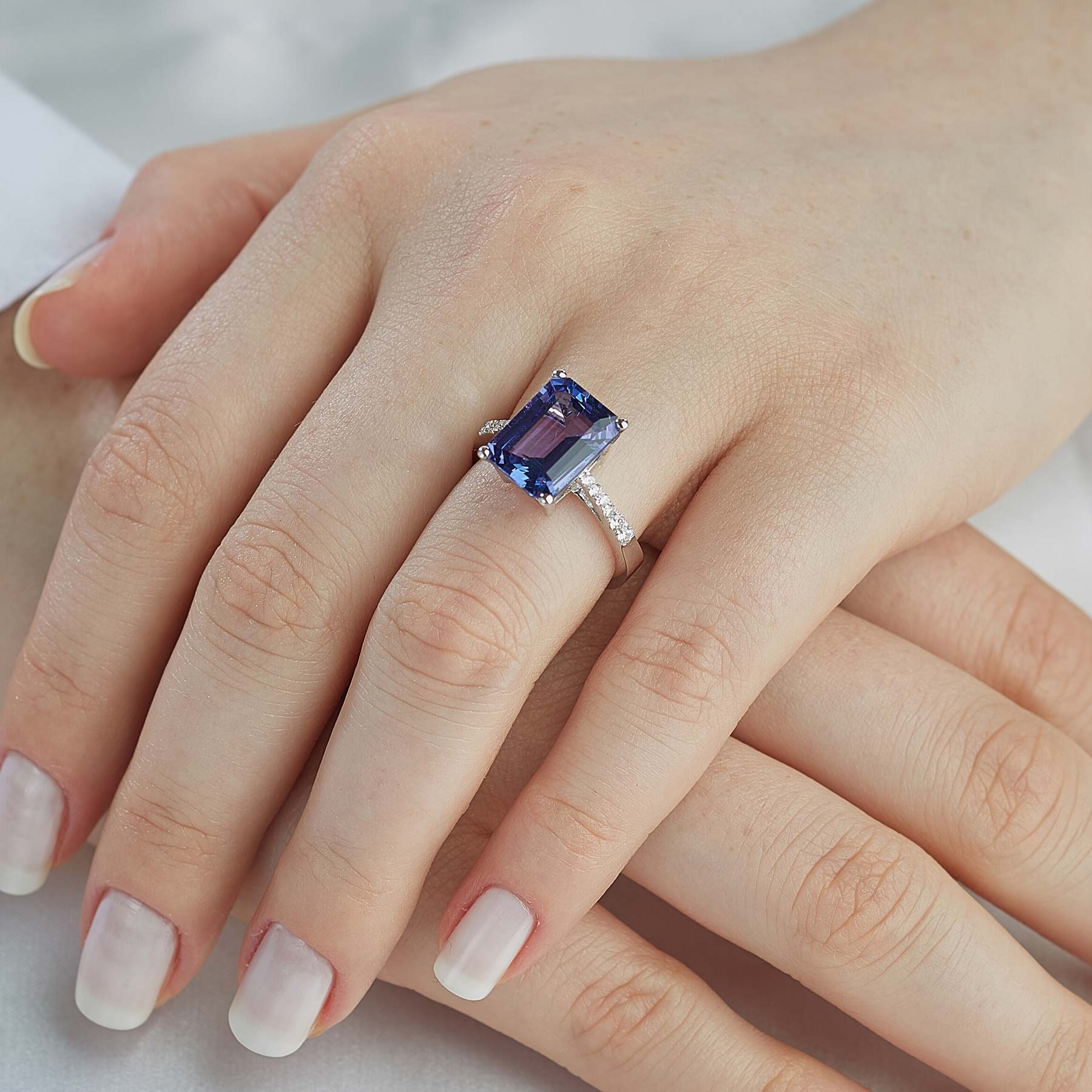 Saphir Schmuck jetzt Online kaufen