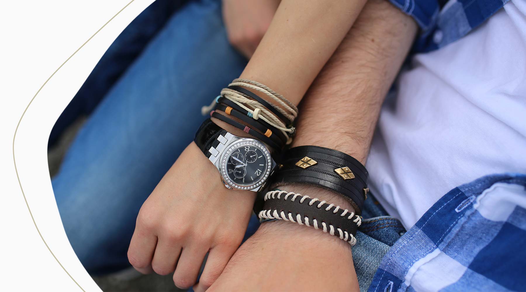 Bezaubernder Armschmuck aus Gold, Silber, Titan oder Platin.