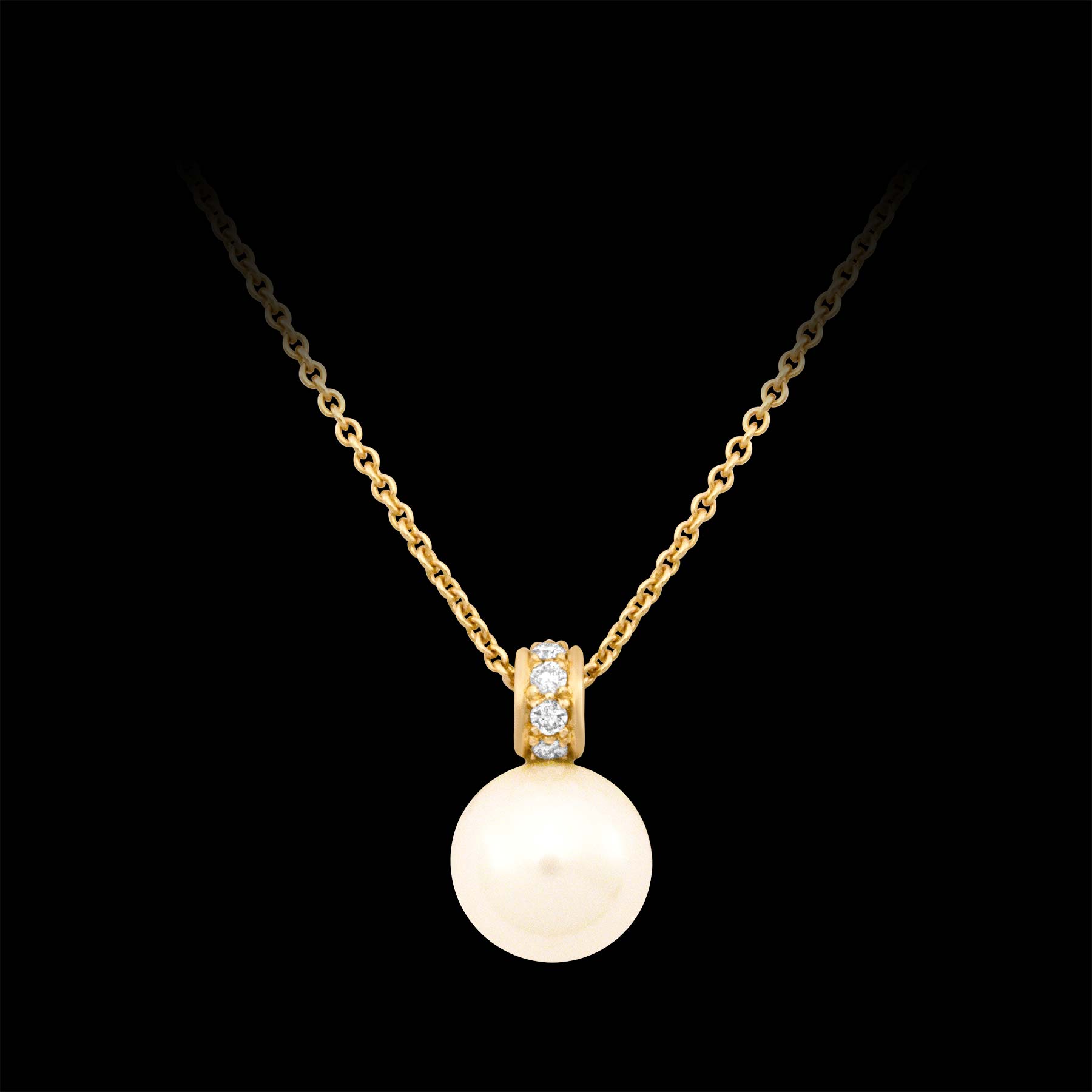 Perlenschmuck mit Diamanten jetzt Online kaufen